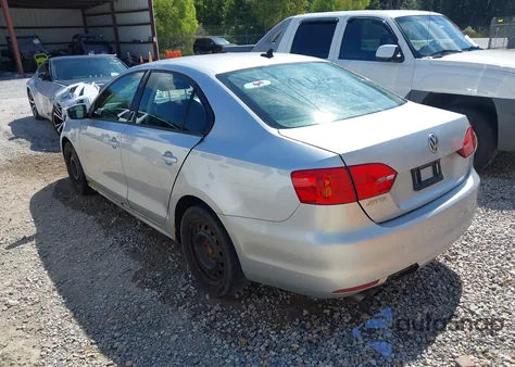 2014 Volkswagen Jetta 1.8T Se from USA, damaged, VIN 3VWD17AJ8EM292609